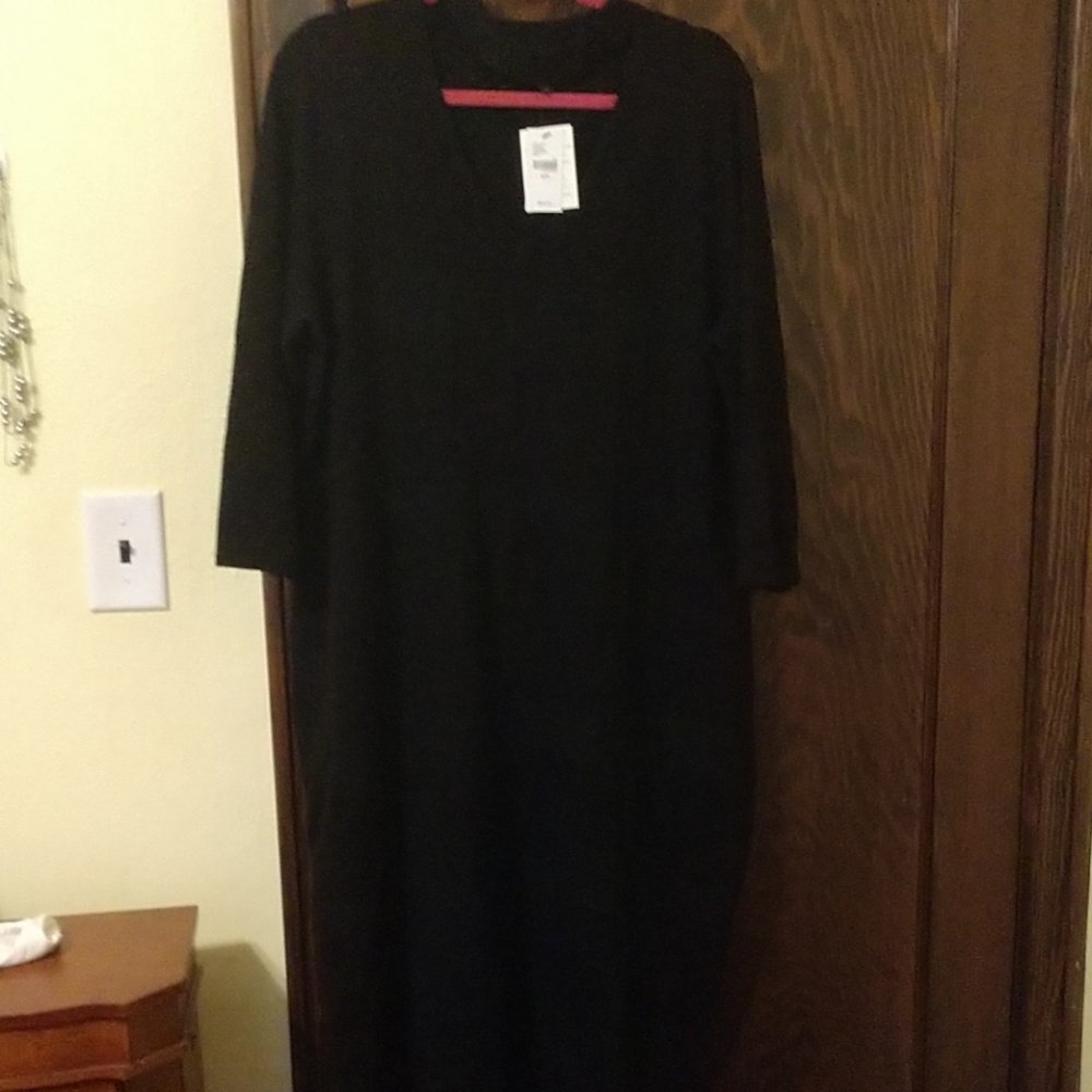Black choker neck sweater vest 22/24